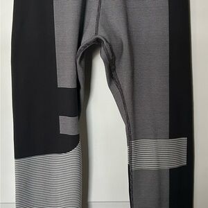Nike Women’s Black and Gray Striped Panel Joggers